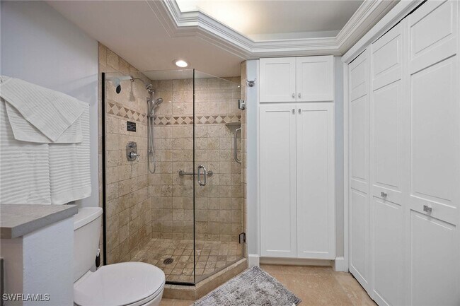 Photo - 26000 Hickory Blvd Unit 805