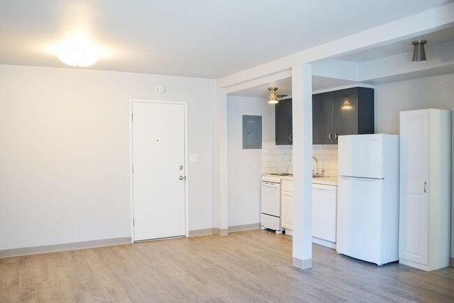 Photo - Great Mid-Century 1-Bdr w Dishwasher, Community Lawns + Pets OK! Unit 33