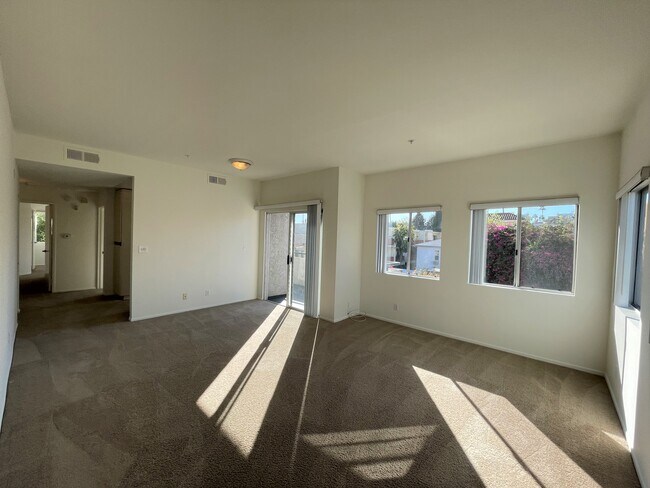 147 Oak Knoll Ave