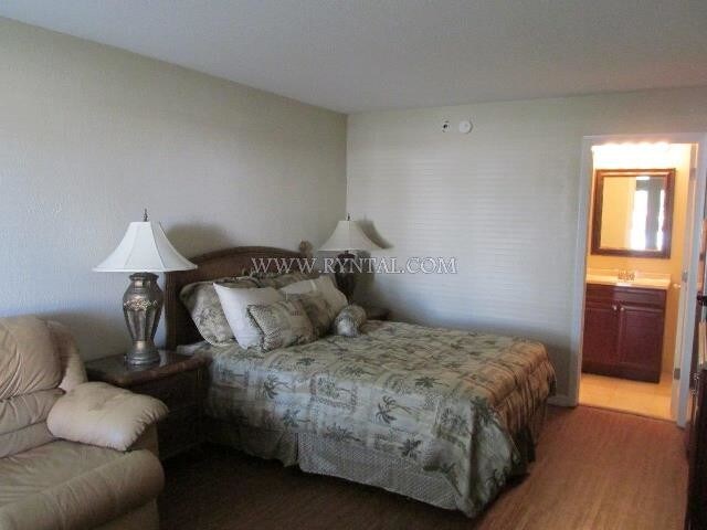 Photo - 7150 N Tamiami Trail Unidad S514