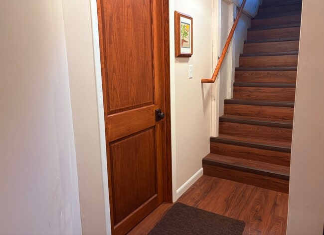 Photo - 604 Simpson St Unit Furnished 2BR Basement Ap