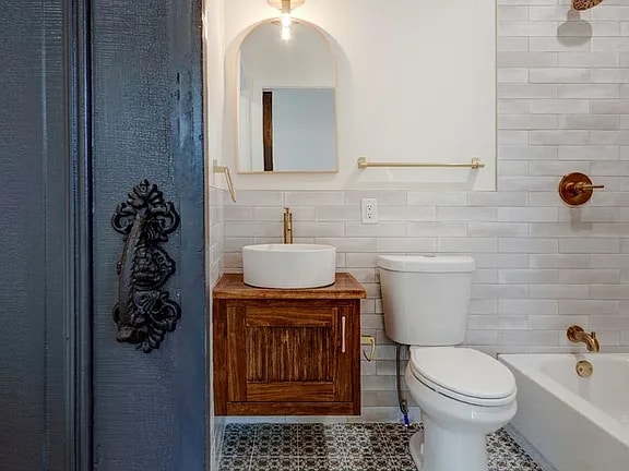 Photo - 1922 W Diamond St Unit 10