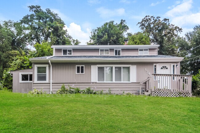 Photo - 1346 Beverly Rd House