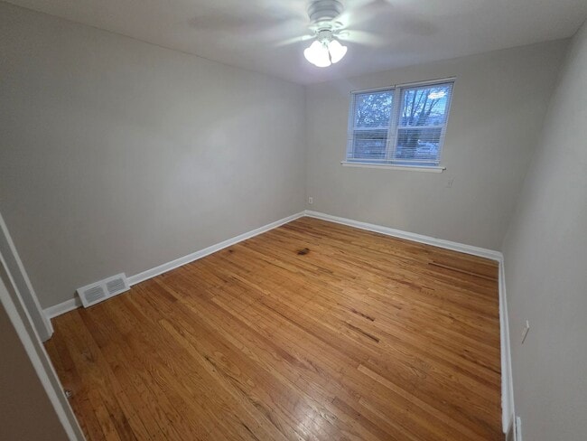 Photo - 3921 Lankenau Ave Unit 2F