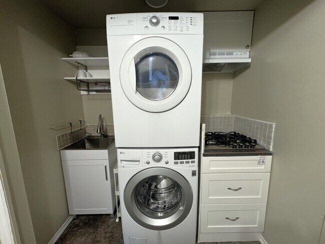 Photo - 3788 Howden Dr