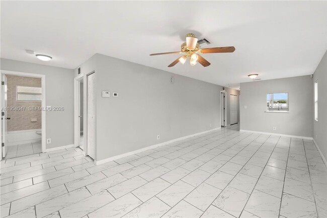 Photo - 745 NW 3rd Ct