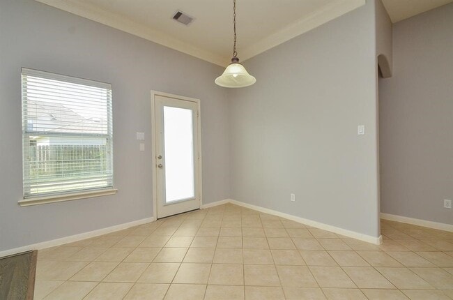 Photo - 6726 Oakman Ln