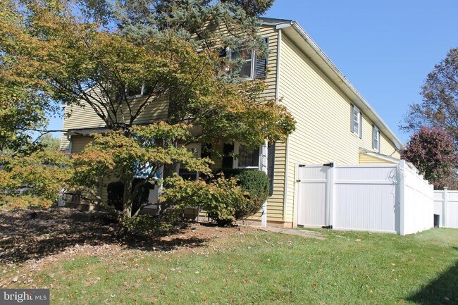 Photo - 161 Reliance Pl