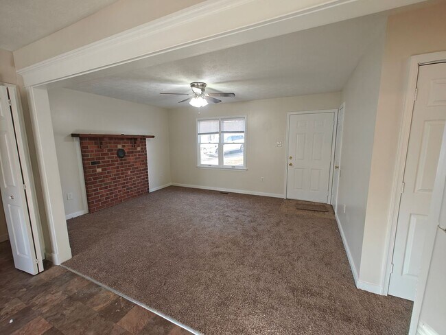 Photo - 3 bedroom ranch style home