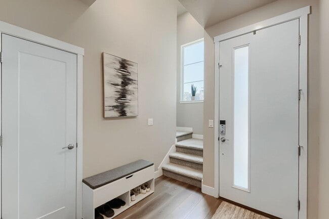 Photo - Modern Central Park Townhome with Rooftop Mountain Views