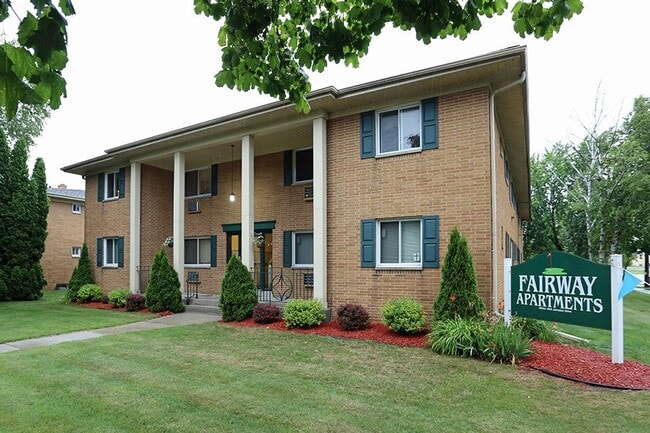Photo - Fairway Apartments