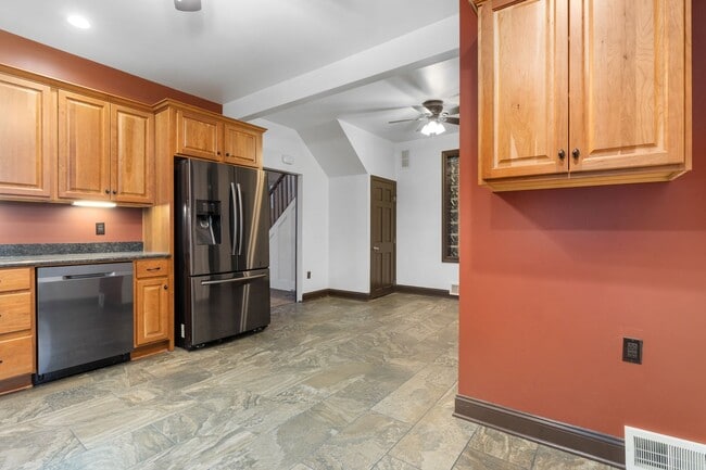 Photo - Large Updated 3 bedroom with Central Air