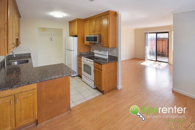 Photo - Welcome to Valley Crest Condos! Unit 252