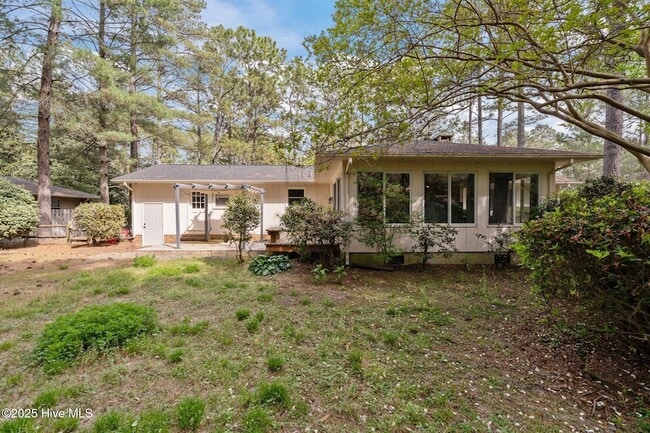 Photo - 185 Pine Ridge Dr