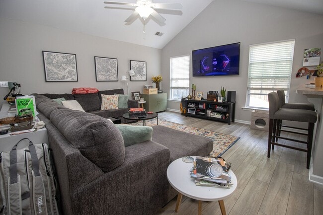 Photo - Spacious 3BR in Myers Creek – Fenced Yard, Workshop w/ Electricity & Bright Open Living!