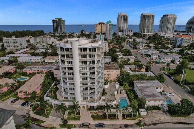 Building Photo - 612 Bayshore Dr Unit 802