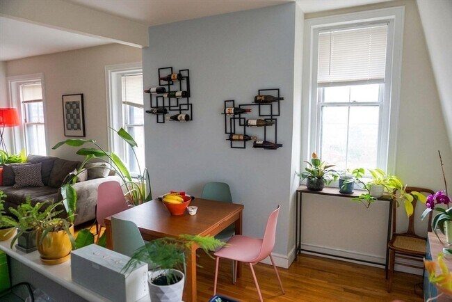 Photo - 59 E Springfield St Unit 3