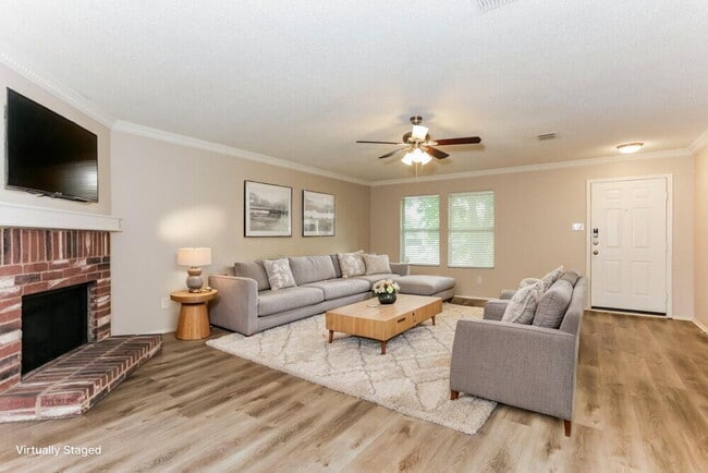 Photo - 2365 White Pine Dr