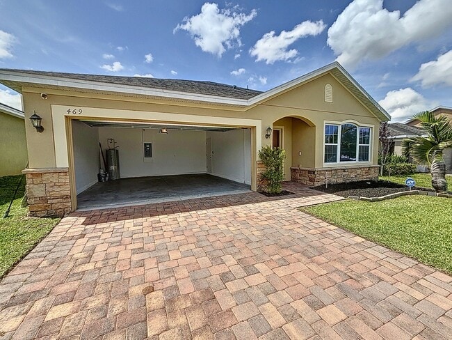 Photo - 469 Ogelthorpe Dr