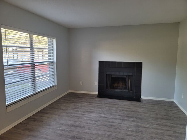 Photo - Conveniently located! Renovated 1 yr ago