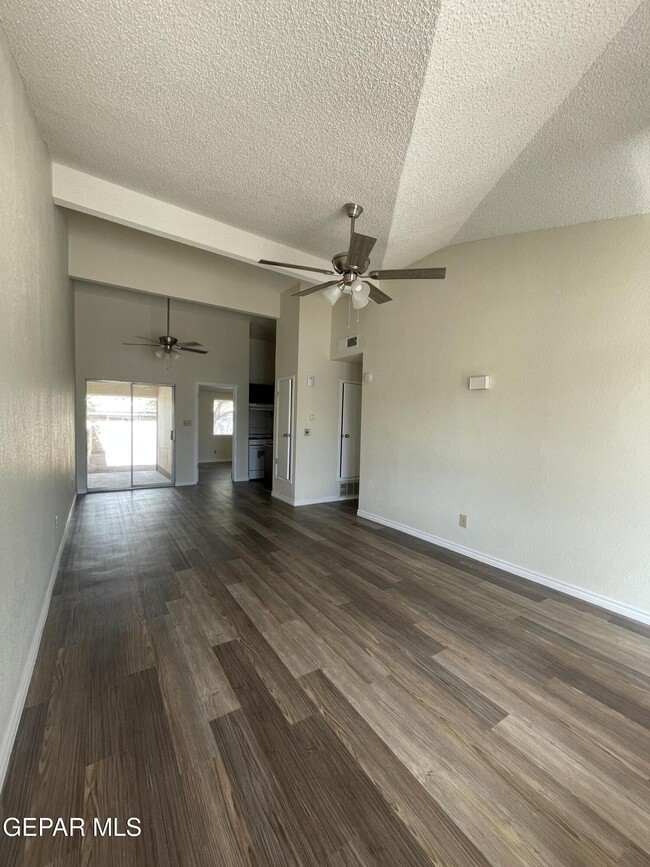 Photo - 851 Montera Rd
