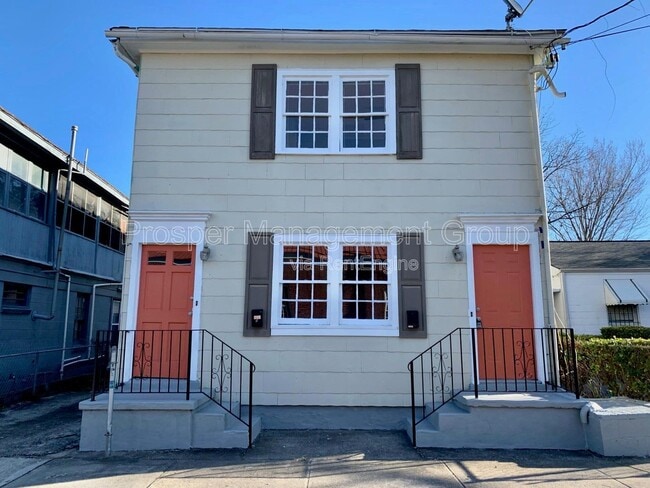 Building Photo - 332 Ashley Ave