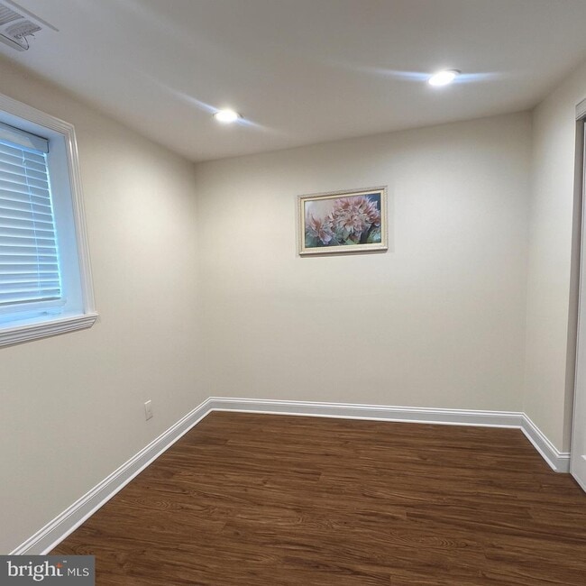 Photo - 7822 Grassy Garth Unit B