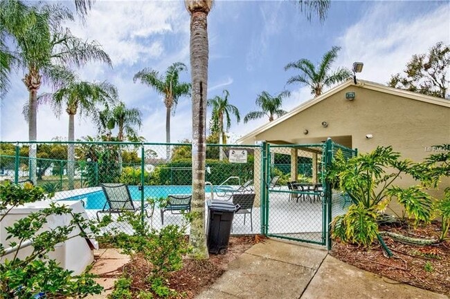 Photo - 2879 Thaxton Dr
