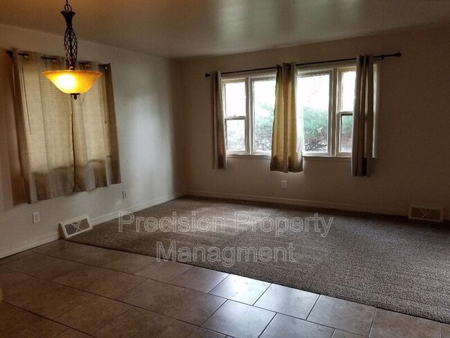 Photo - 2507 Michigan Ave