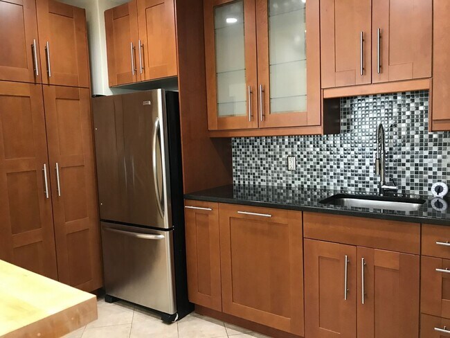 Photo - Heart of Dupont Circle Beautiful 2 Bedroom/2 Bath block to Metro Unidad 201