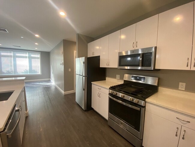 Photo - 4945 Washington St Unit 107