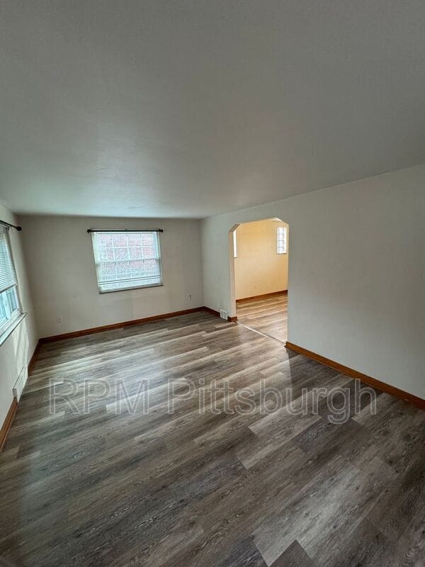 Photo - 2108 Lucina Ave