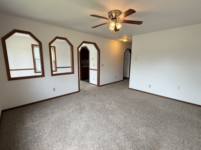 Building Photo - 641 Galena Ct Rental