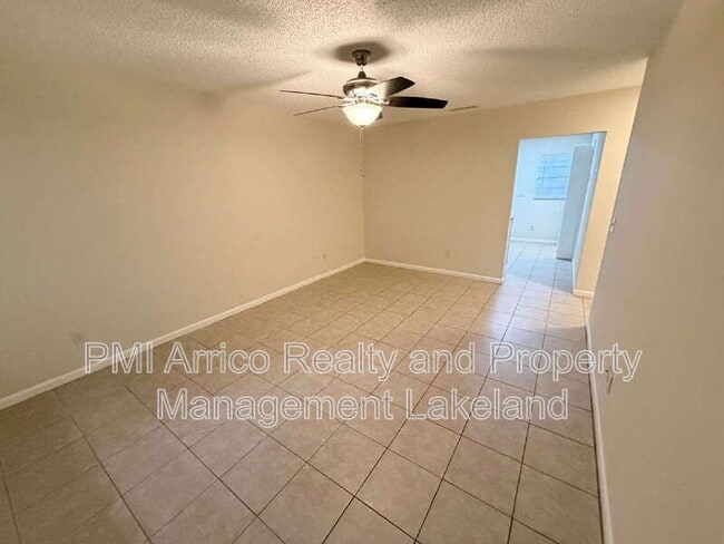 Photo - 702 W Park St Unit 702