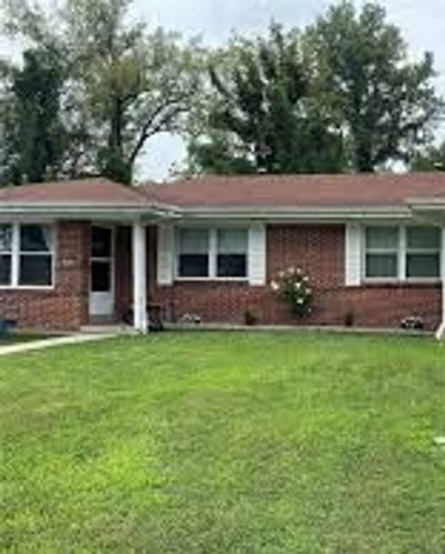 Building Photo - 833-835 Cole Blvd Unit 835