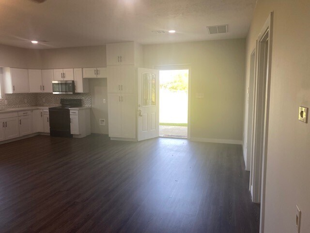 Photo - 5729 Muske Ln