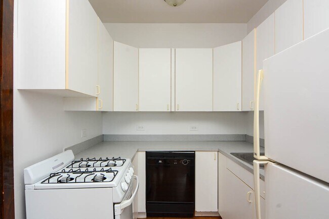 824 W Waveland Unit 72