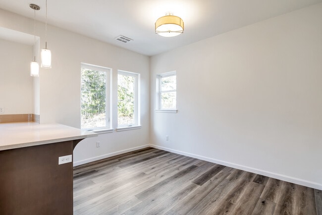 Photo - Forest Park Townhomes