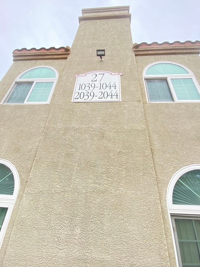 Photo - 3145 E Flamingo Rd House