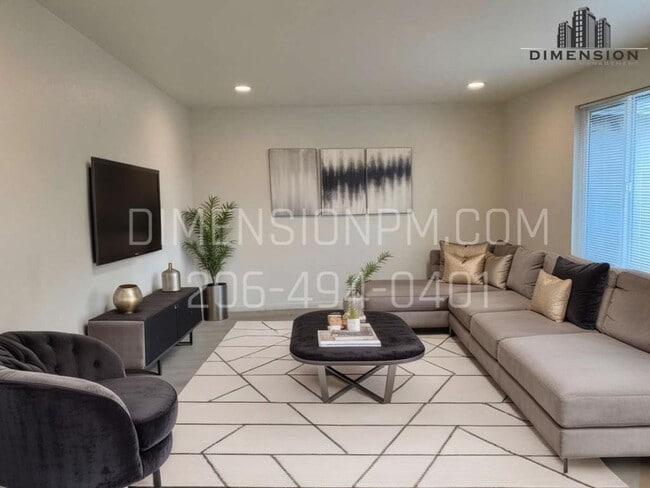 Photo - Wonderful 2 bed/1 bath duplex with firepla...