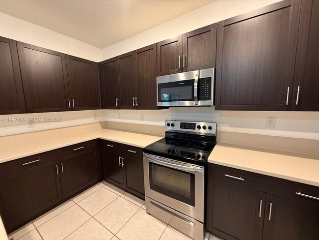 Photo - 20714 NE 5th Ct