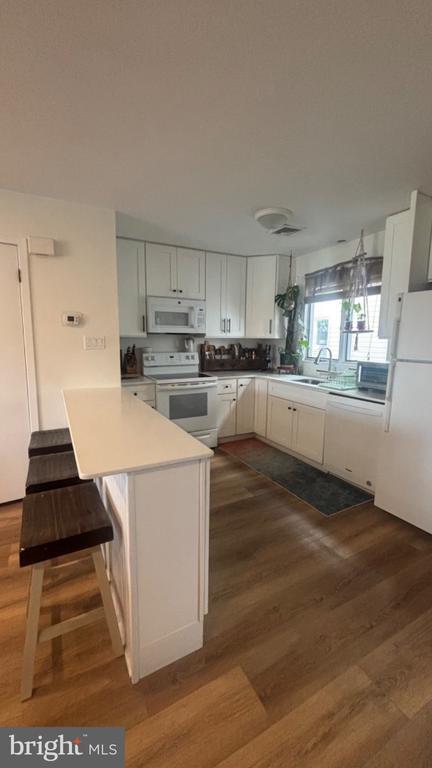 Photo - 4000 Bayshore Ave