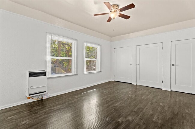 1010 N Madison Ave