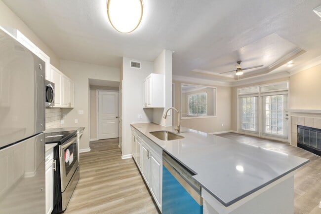 Photo - The Chase Apartments