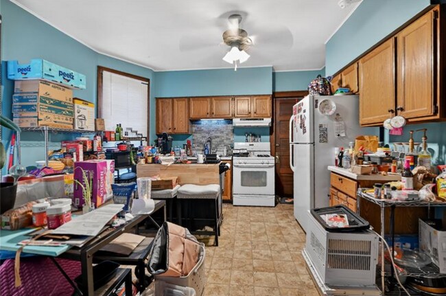 Photo - 822 E Dayton St Unit 1