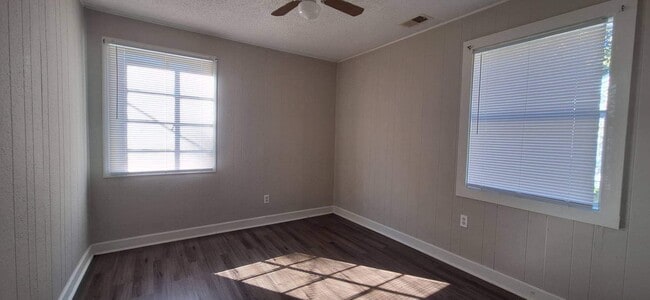 Photo - Newly Renovated 2 BR Home| Berclair | Open to Section 8
