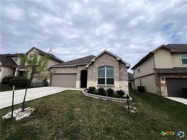 Building Photo - 6807 Comanche Post Rental