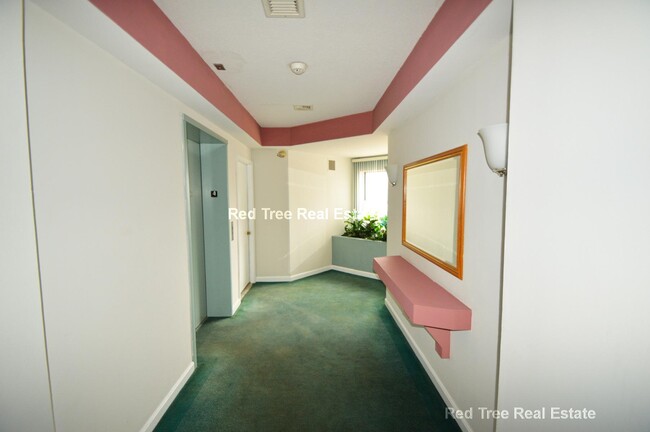 Photo - 175 Beacon St Apartamentos