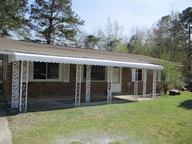 Building Photo - Updated 4 Bedroom Ranch in South Augusta Rental