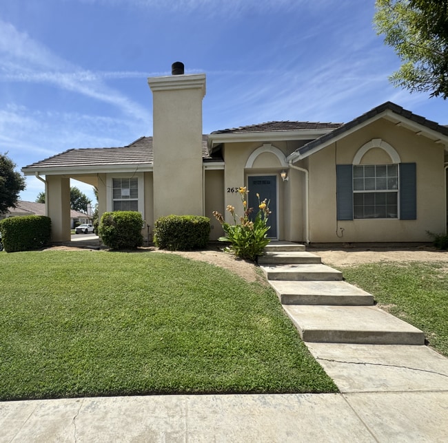 Building Photo - 2631-2633 S Maselli/5404-5406  W. Country Ave Unit 2633